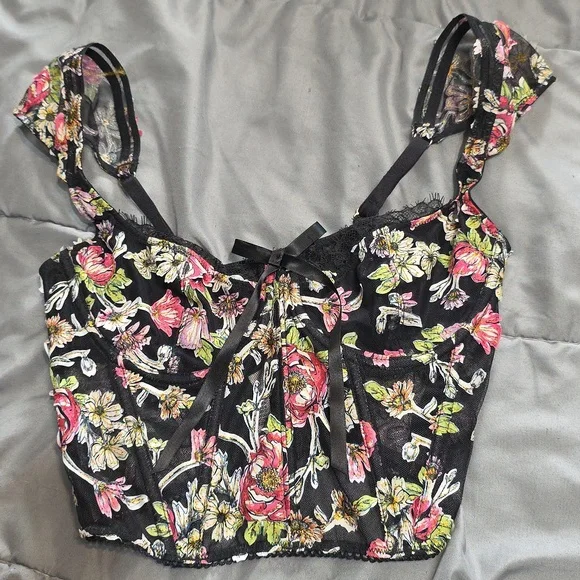 Victoria's Secret Dream Angels Boho Floral Embroidery Cap-Sleeve Corset Top. - Picture 1 of 4
